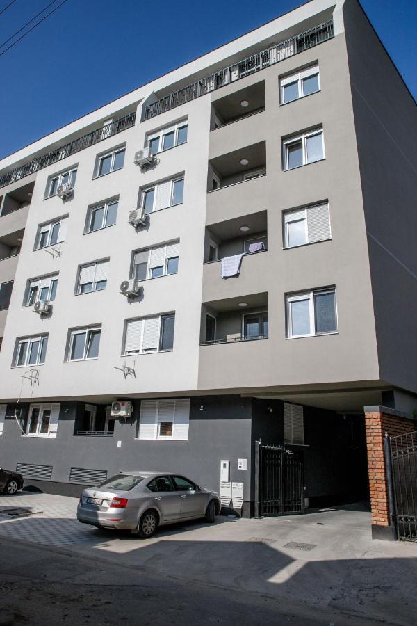 Apartman Mdb Retro Subotica Dış mekan fotoğraf